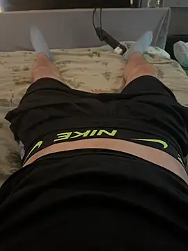 naughtycoupl98 লাইভ চ্যাট রুম