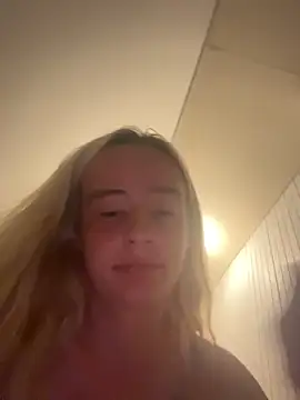 SeccySerena Live Chatraum