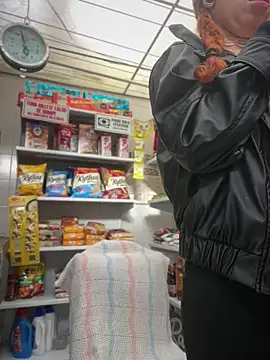 Chat soba uživo modela Sallem_Pink