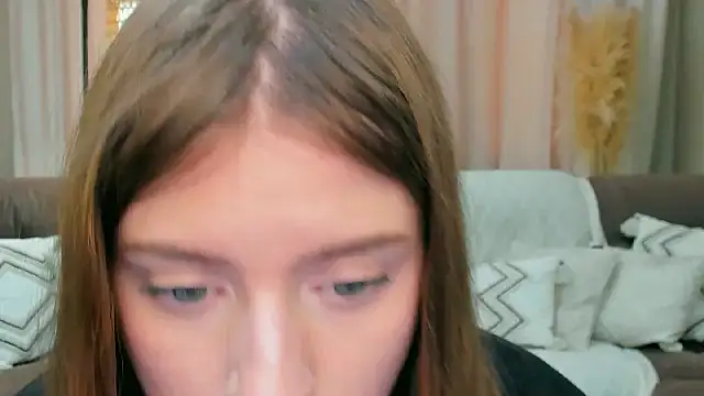 Erica_Kiss Live chatroom