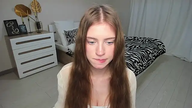 Erica_Kiss Live chatroom