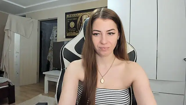EmiLovsin Live chat-huone