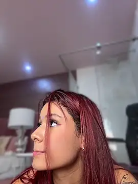 amber_sparkle's Live Chat Room
