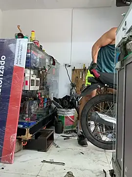 Pokazy przed seks kamerką na żywo – Paul22cm-