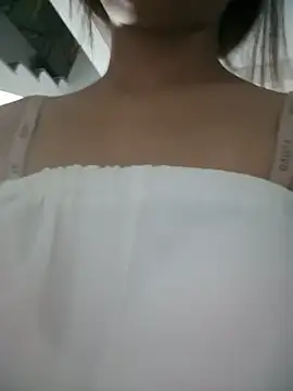 Živá chatovací místnost One_mores