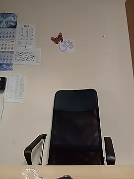 Živá chatovací místnost Ami_Foxy