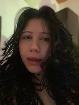 دردشة Valerie- الجنسية المباشرة