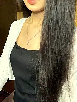 Nhinhi18 Cameră chat live