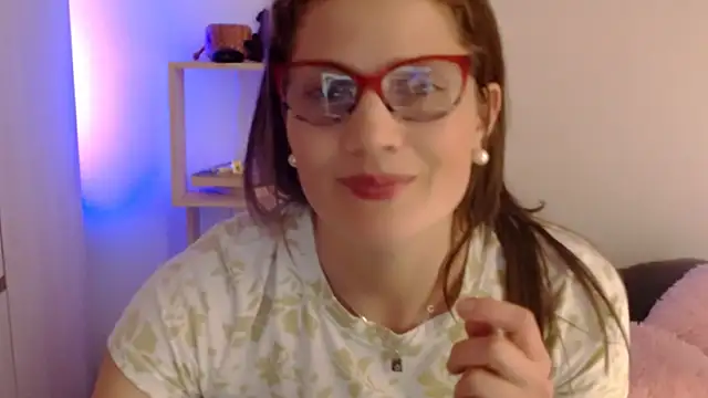 Camila-ventura Adlı Modelin Canlı Sohbet Odası