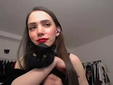 AlienaMoore – live chatrum