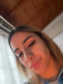 Chatroom en direct de Nenitatierna1