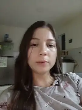 Arianna_Moss Adlı Modelin Canlı Sohbet Odası