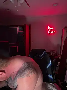 CloudyKingG's Live Chat Room