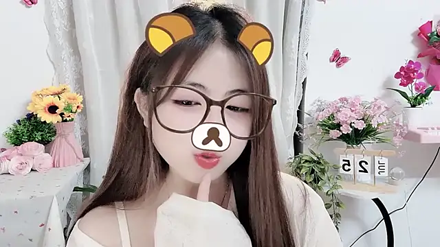 MIJ-Uwuu's Live Chat Room