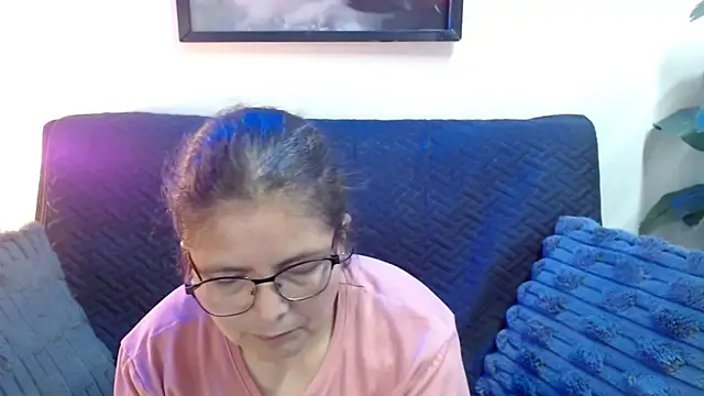Linda_banks_ Adlı Modelin Canlı Sohbet Odası