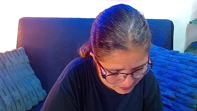 Linda_banks_: δωμάτιο απευθείας συνομιλίας