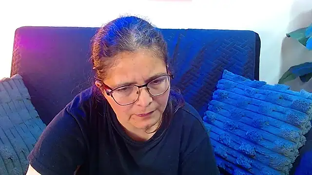 Linda_banks_ live-chat rom