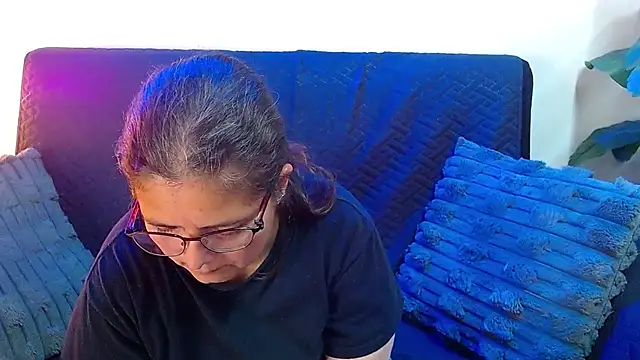 Živá chatovací místnost Linda_banks_