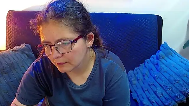 Pokój czatu na żywo – Linda_banks_
