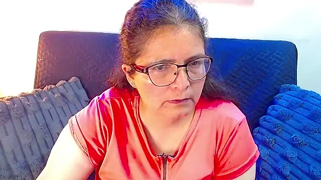 Sala de chat en directo de Linda_banks_