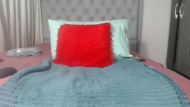 HotSexxy12: δωμάτιο απευθείας συνομιλίας