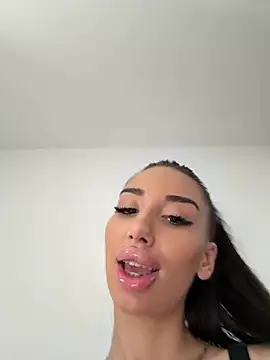 BlueEyes_BB – live chatrum