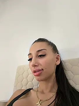 BlueEyes_BB – live chatrum