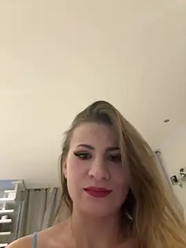 IsabellaEtha Live Chatraum