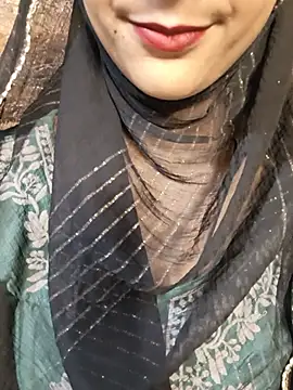 Indian-Aleena чат на живо