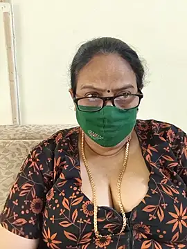 jyosthna Cameră chat live