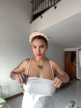 Mia_crossing – Naživo XXX chat