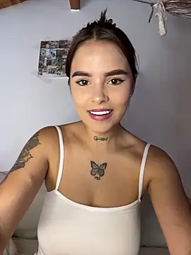 Mia_crossing – Naživo XXX chat