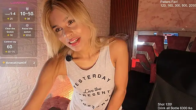 غرفة دردشة hot_cupid01 المباشرة