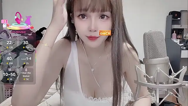 twlilybae Adlı Modelin Canlı Sohbet Odası