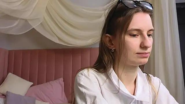kaleriyaa_ Cameră chat live
