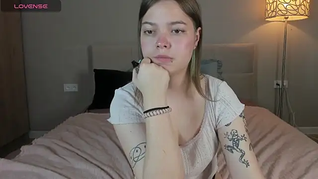 catanadick's Live Chat Room