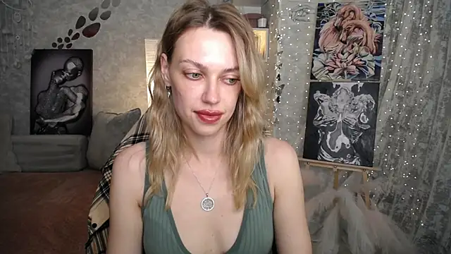NickyAdamidi чат на живо