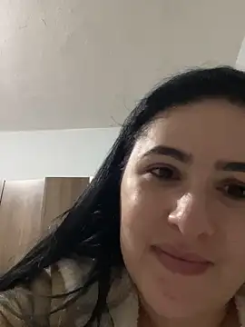 IvettSt_'s Live Chat Room