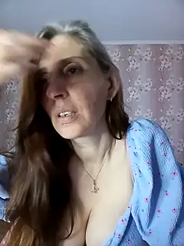 CandiCole Adlı Modelin Canlı Sohbet Odası