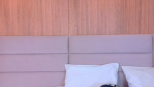 Phòng Chat Trực Tiếp ZoehAngel