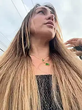 غرفة دردشة Nina_velvet01 المباشرة