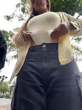 Chat ao vivo de Nina_velvet01