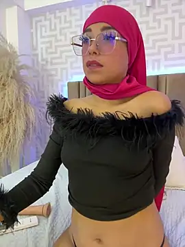 غرفة دردشة naishaa_ المباشرة
