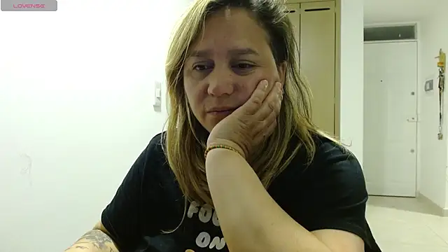 Chatroom en direct de LauraReeves