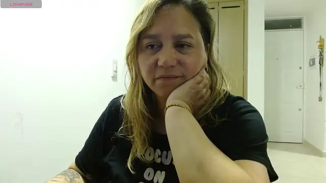 Sala de chat ao vivo de LauraReeves