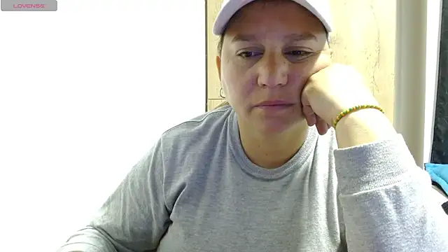LauraReeves Live Chatraum