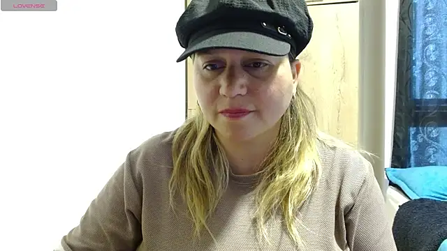 LauraReevesn Live chat-huone