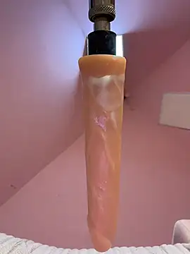 Sala de chat en directo de Rinamay_