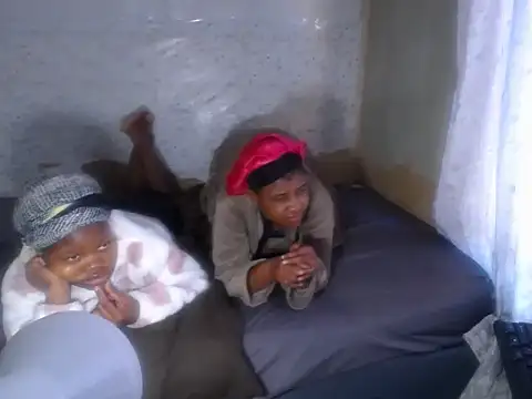 Živá chatovací místnost EbonyEssence