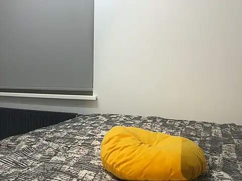 Chat soba uživo modela sirena124